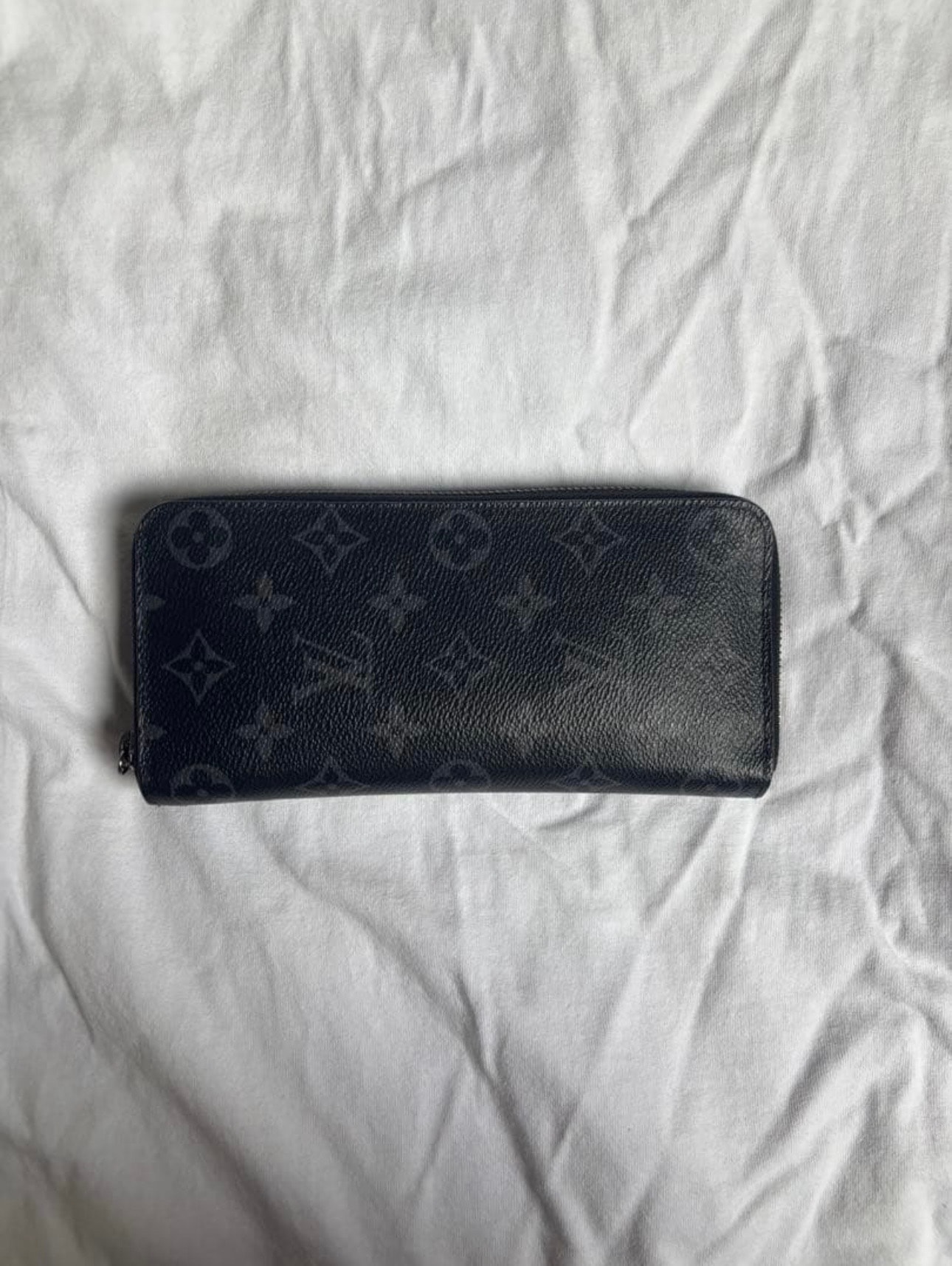 Louis Vuitton Zippy Wallet Vertical Monogram Eclipse