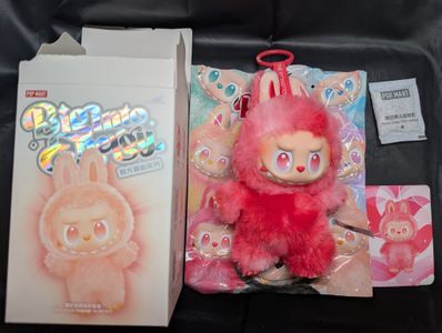 POP MART THE MONSTERS (LABUBU) Big into Energy Series Plush Pendant LOVE