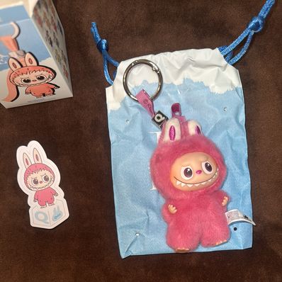 POP MART THE MONSTERS (LABUBU) Pin for Love Series-Vinyl Plush Pendant (N-Z) Q