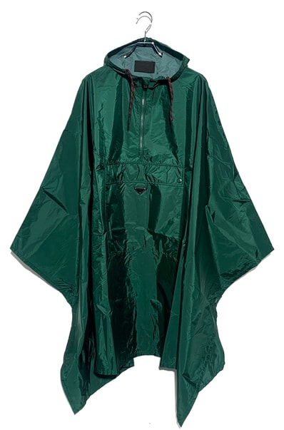 PRADA レインコート