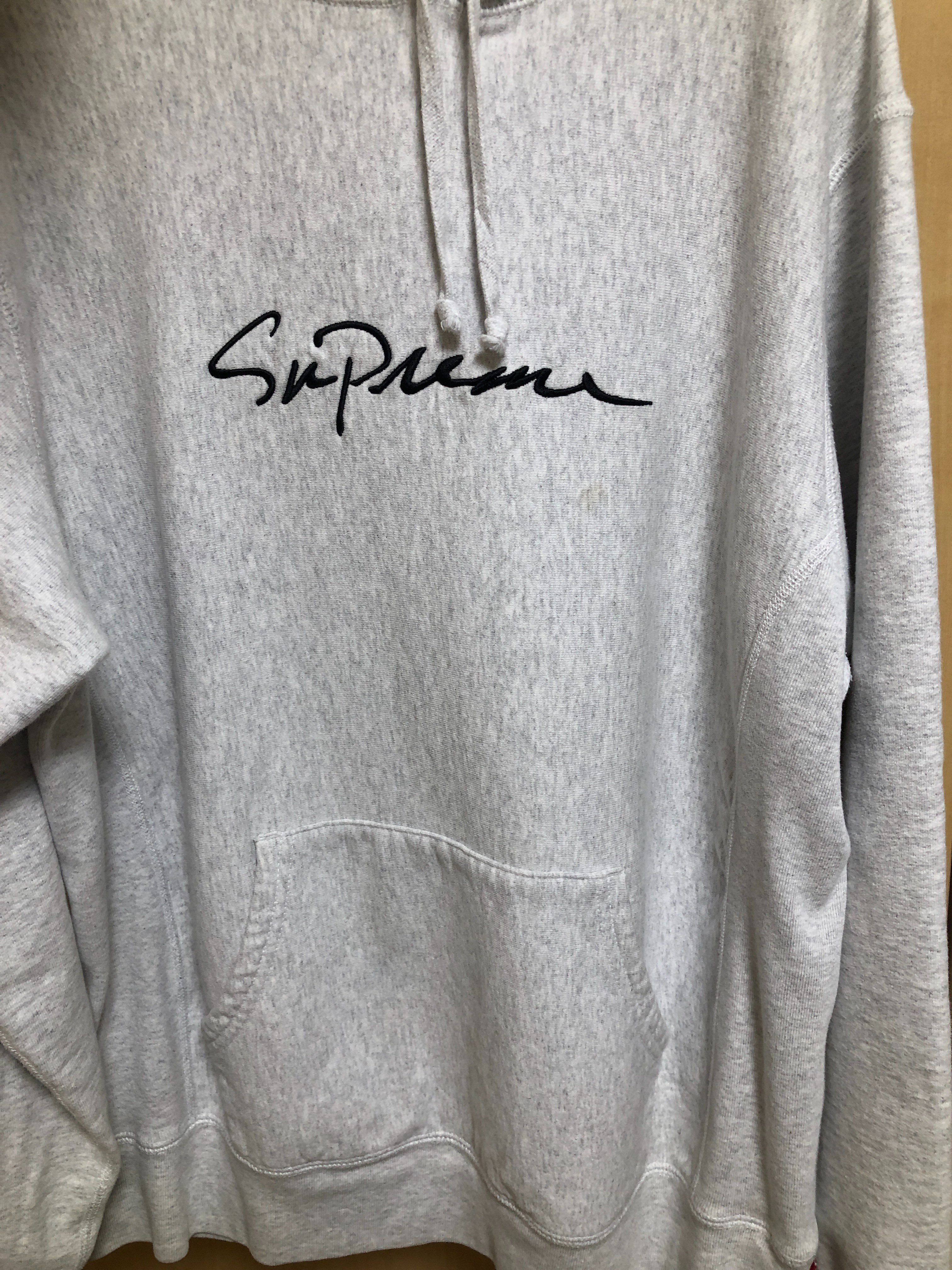 supreme パーカー
