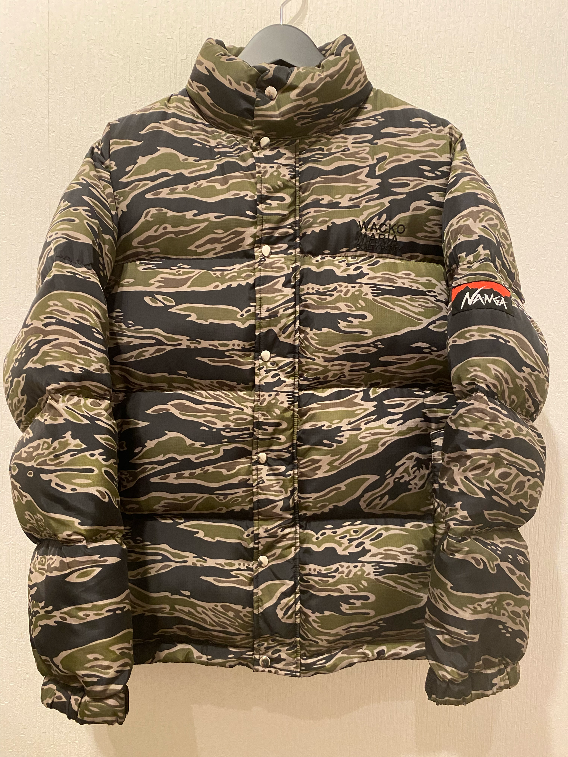 WACKOMARIA NANGA DOWN JACKET タイガーカモ