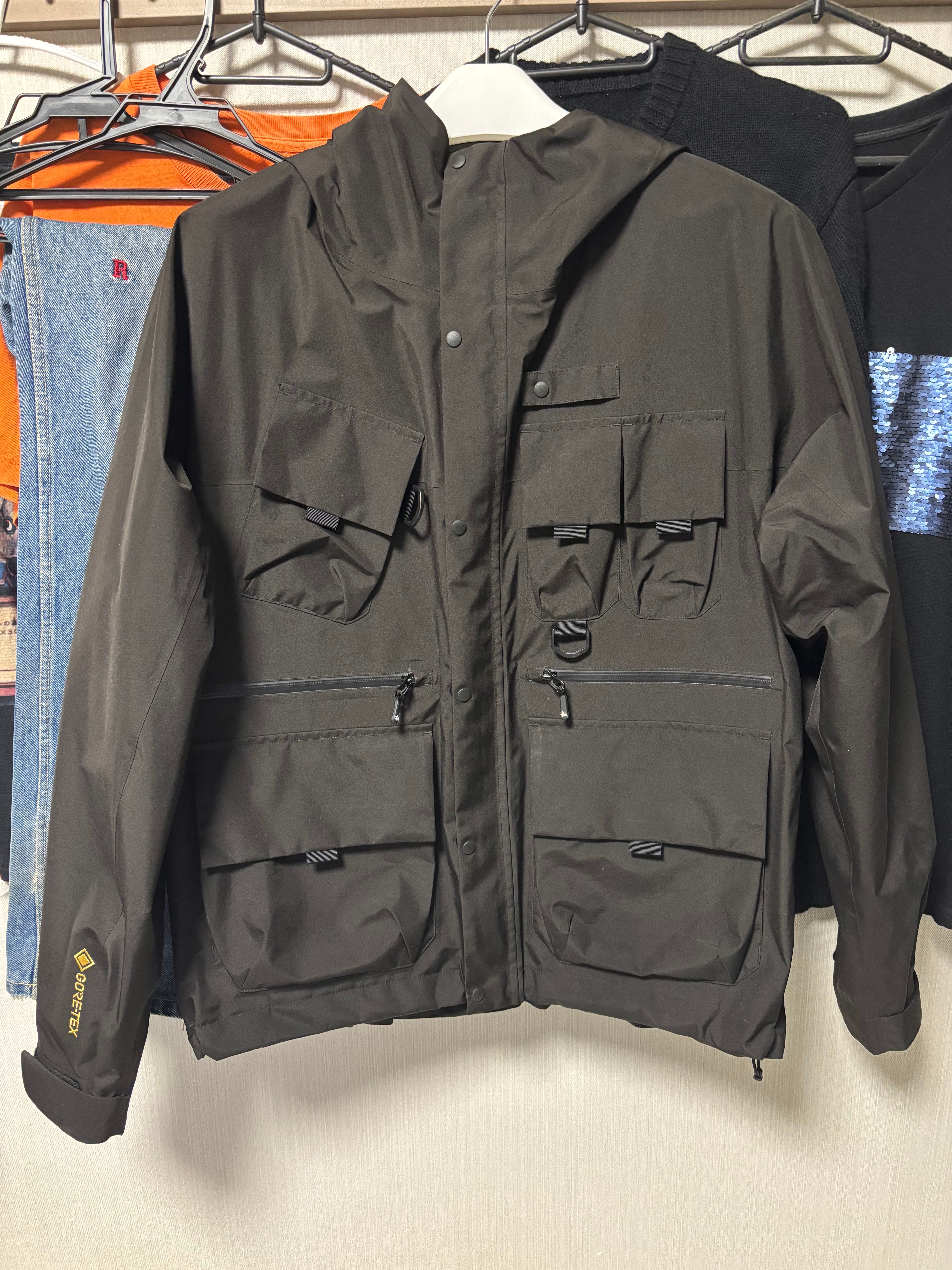 Stussy x GORE-TEX® WADING SHELL SOLID JACKET "Black"
