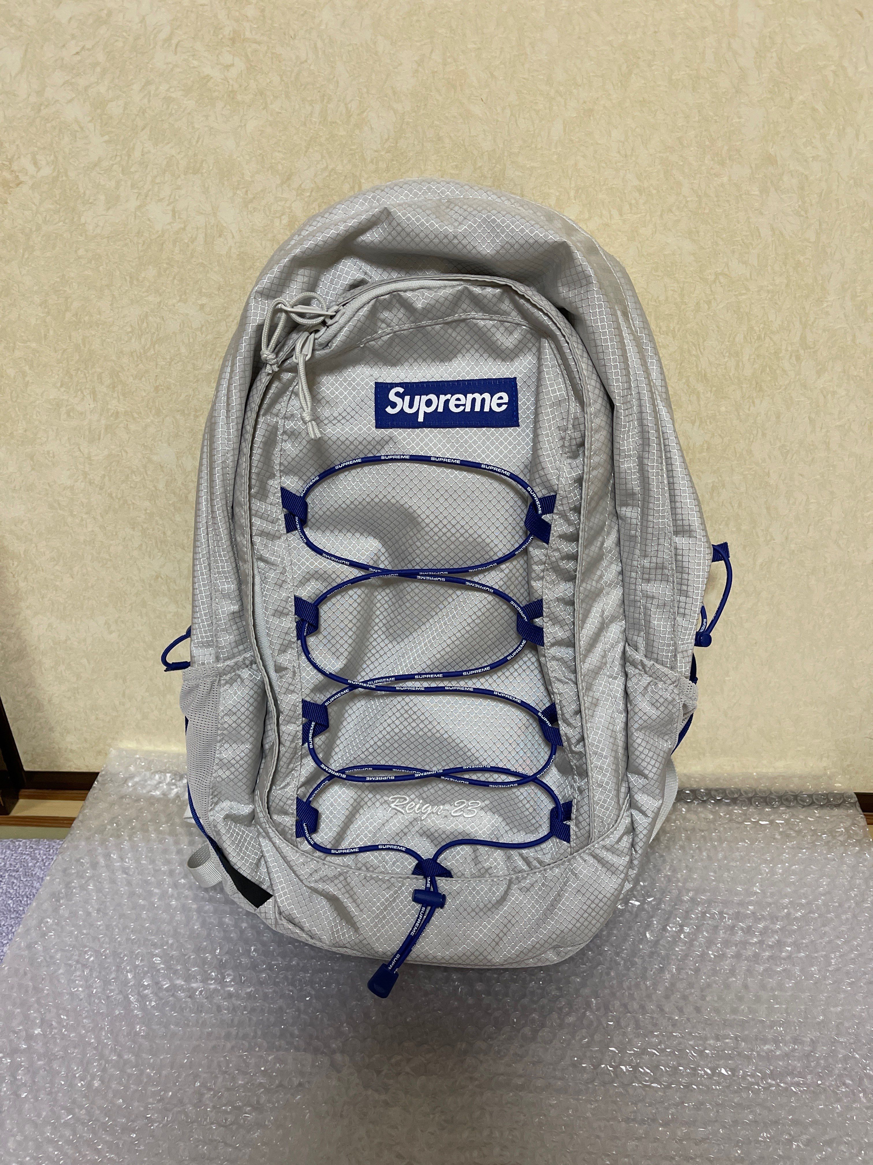 Supreme 2022ss Backpack "Silver"