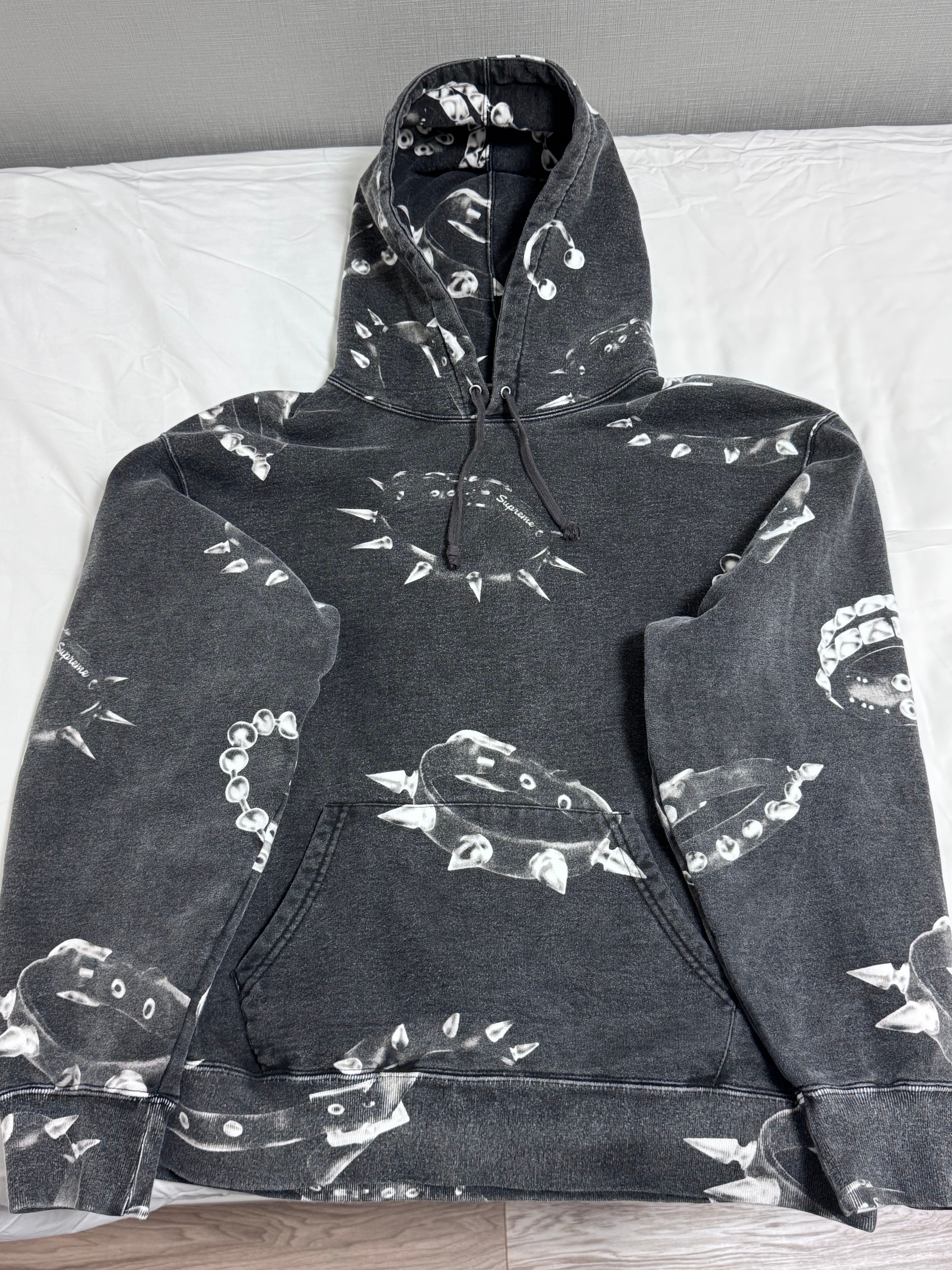 Supreme Studded Collars Hooded Sweatshirt "Black"