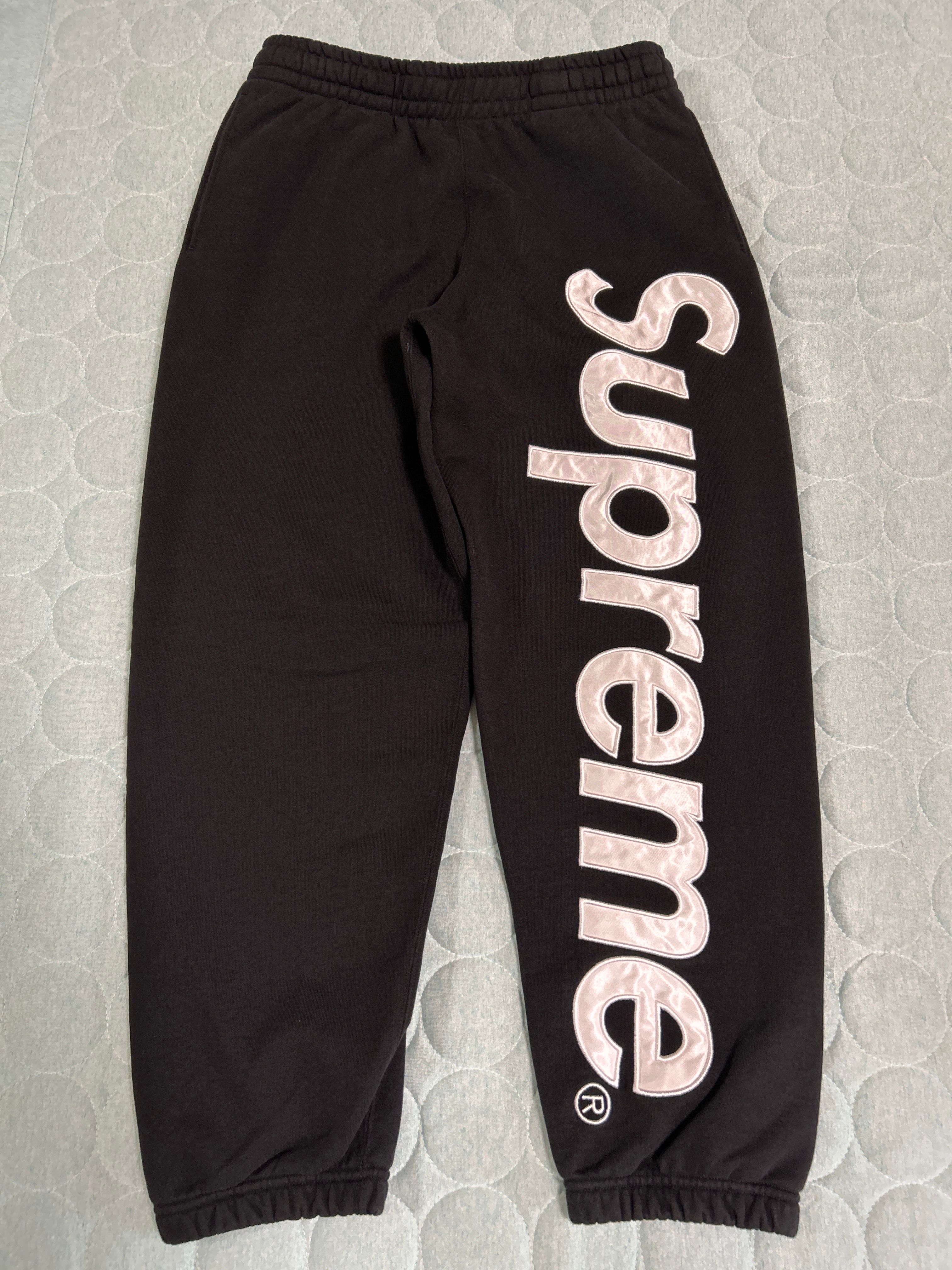 Supreme Satin Applique Sweatpant "Black" (22FW)