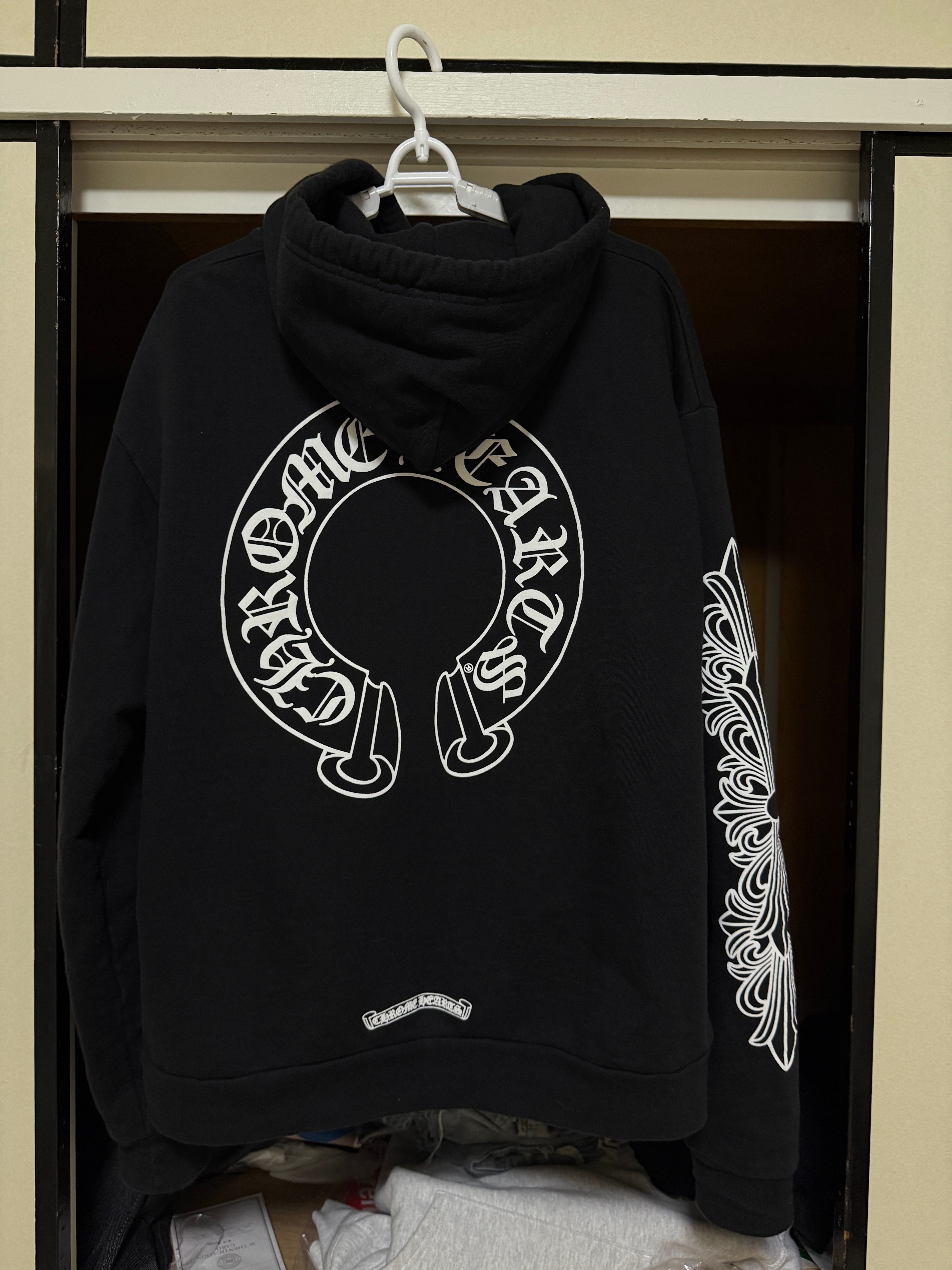 Chrome Hearts Horse Shoe Floral Pullover Hoodie "Black"