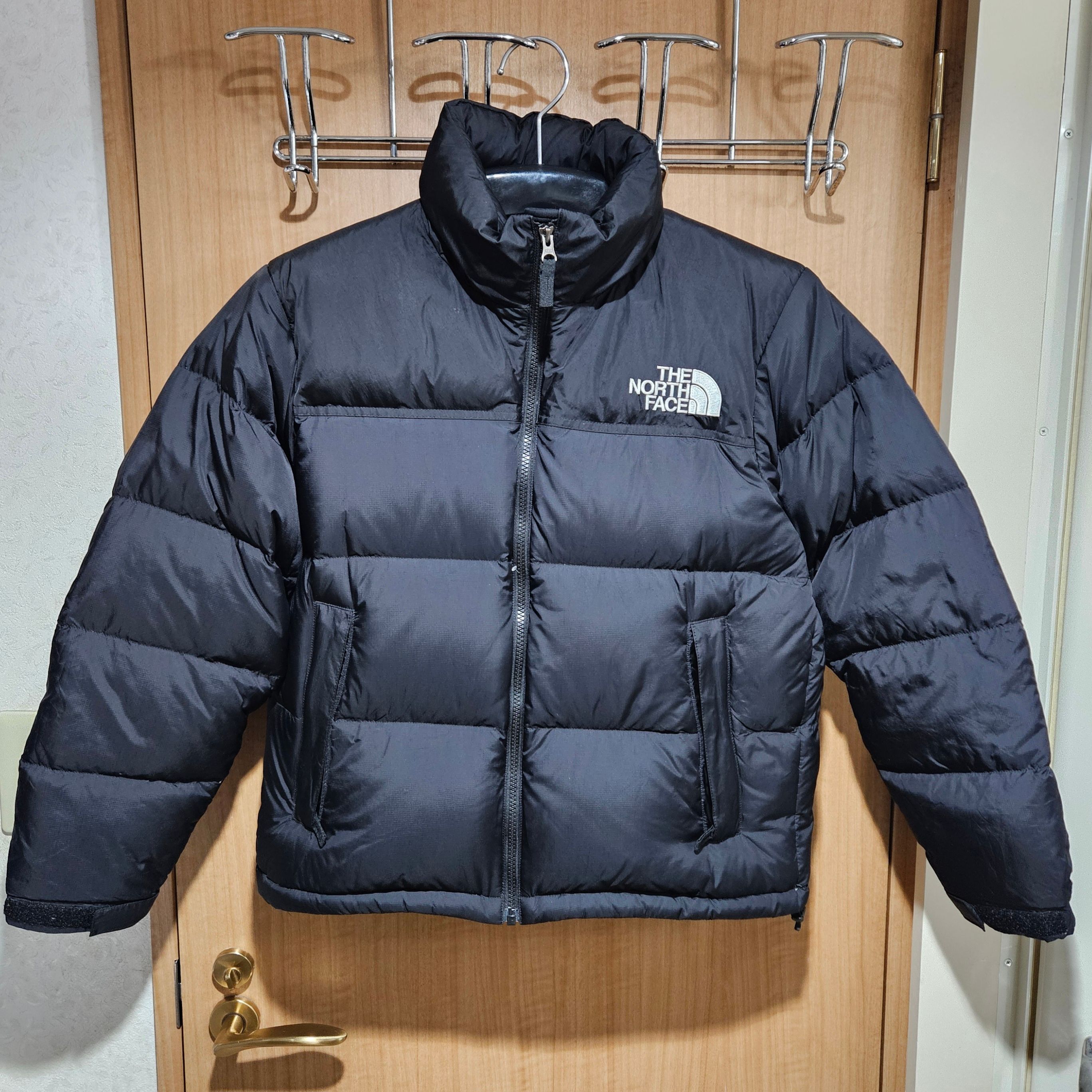 The North Face Short Nuptse Jacket "Black"