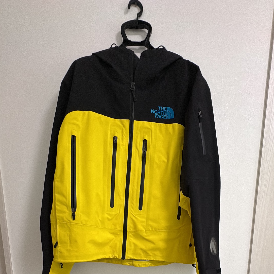 Supreme x The North Face Taped Seam Shell Jacket "Yellow"