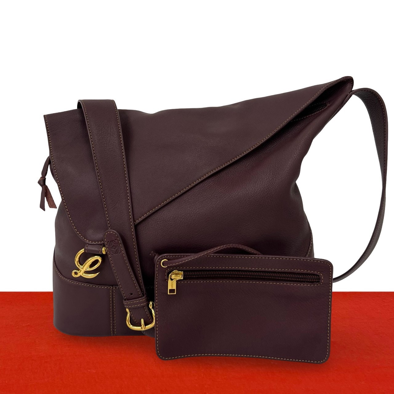 LOEWE ロエベ アントン ロゴ 金具 レザー ショルダーバッグ ワインレッド
57876