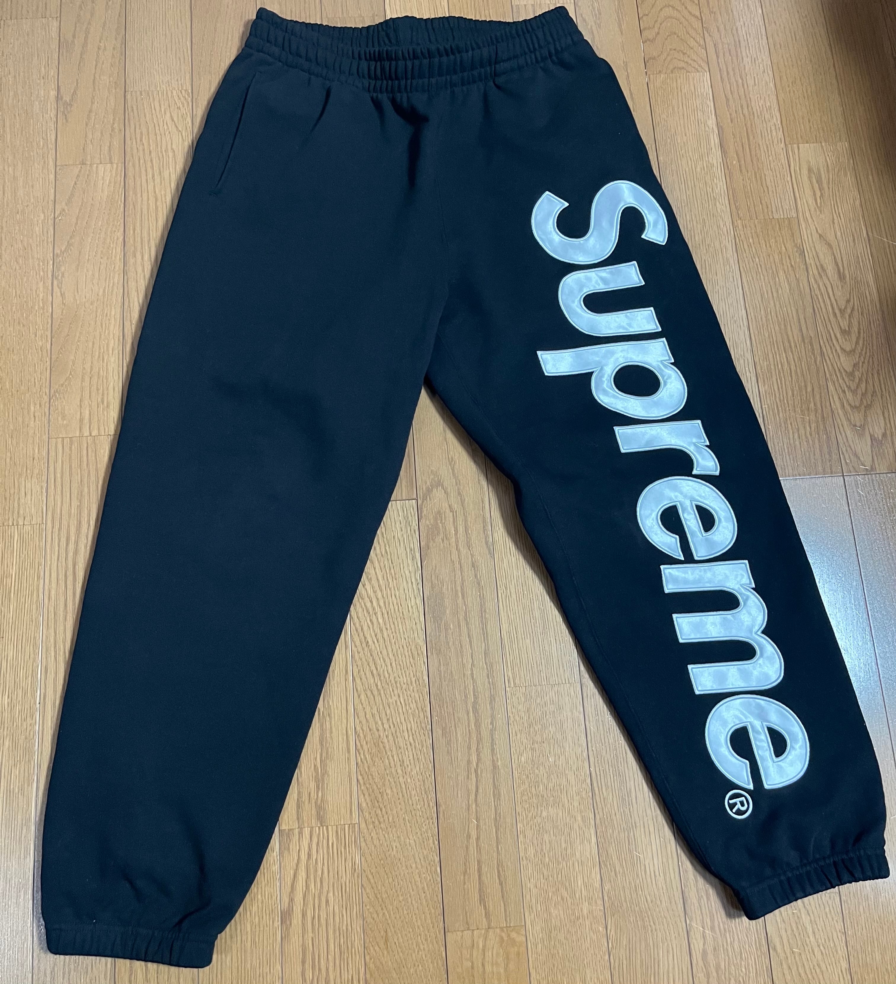 Supreme Satin Applique Sweatpant (25FW) 