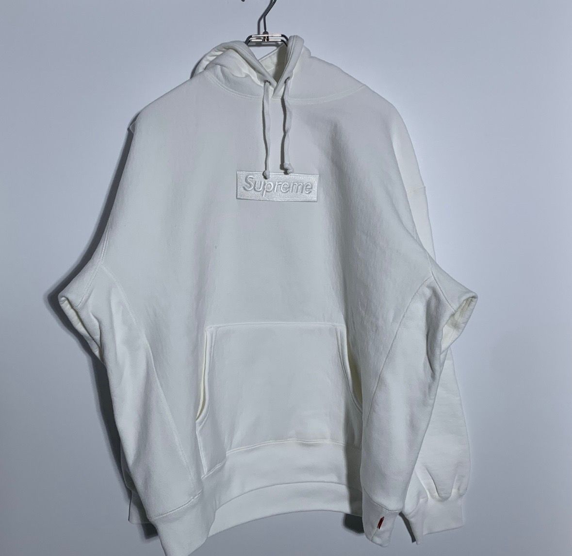Supreme Box Logo Hooded Sweatshirt "White" (23FW)