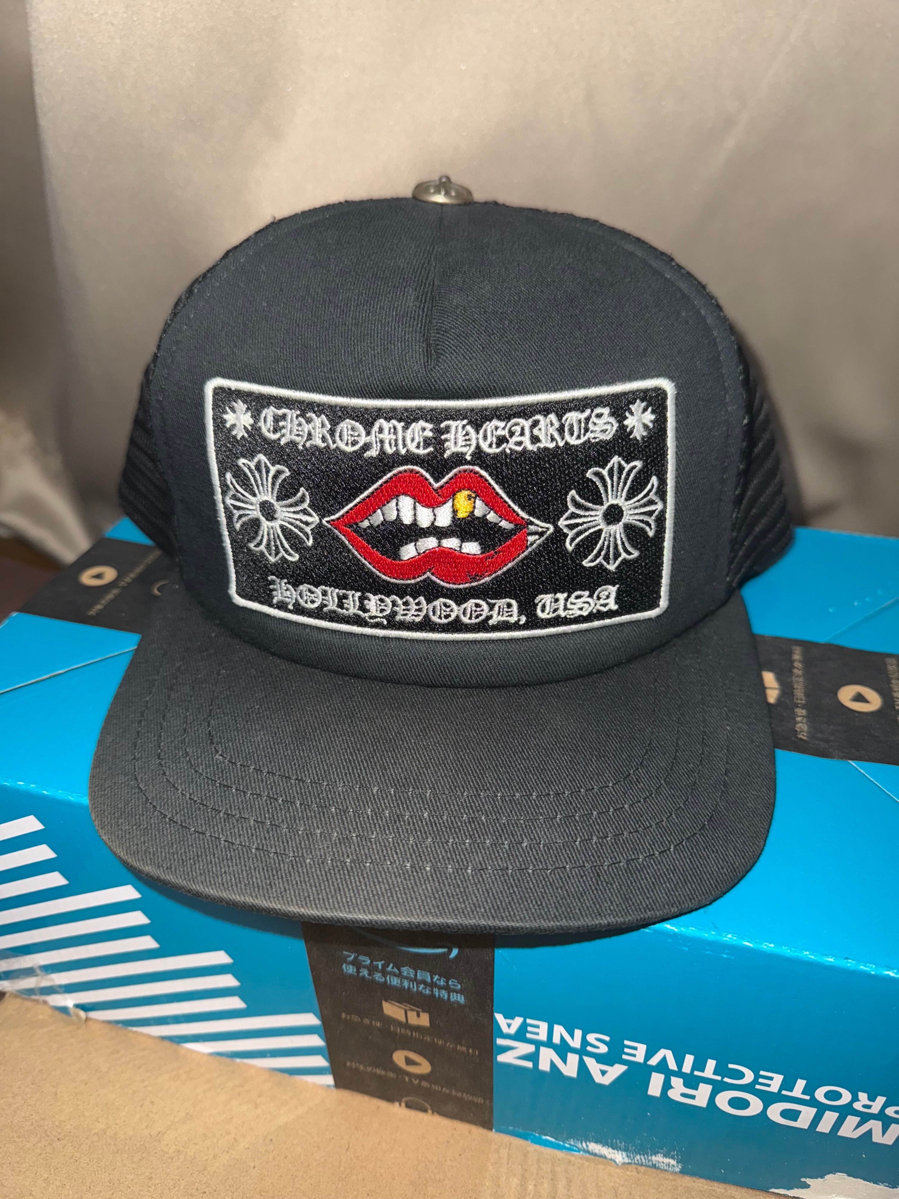 Chrome Hearts Tracker Cap Chomper "Black"