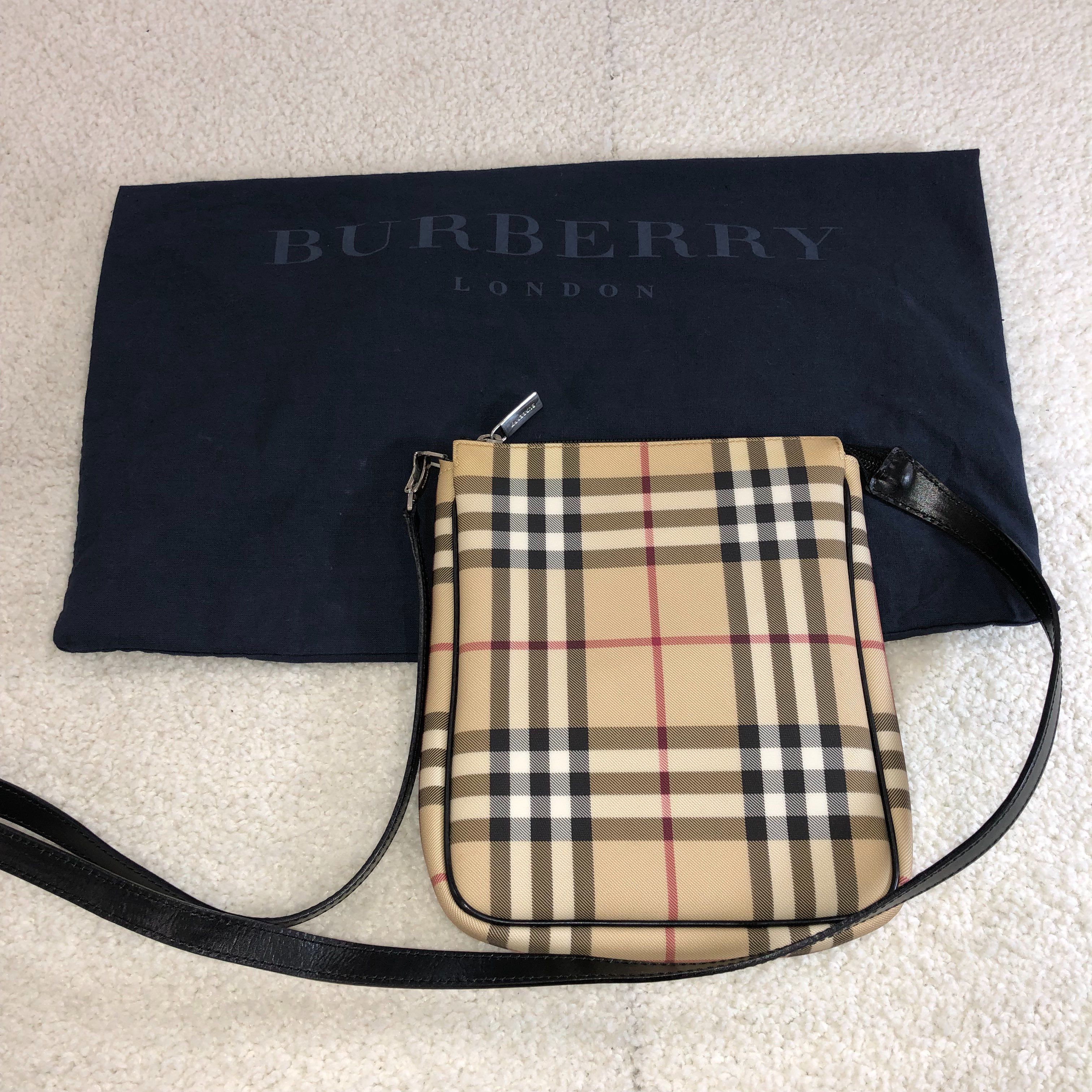 バーバリー ノバチェック ショルダーバッグ