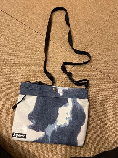 Supreme x The North Face Bleached Denim Print Shoulder Bag "Indigo"