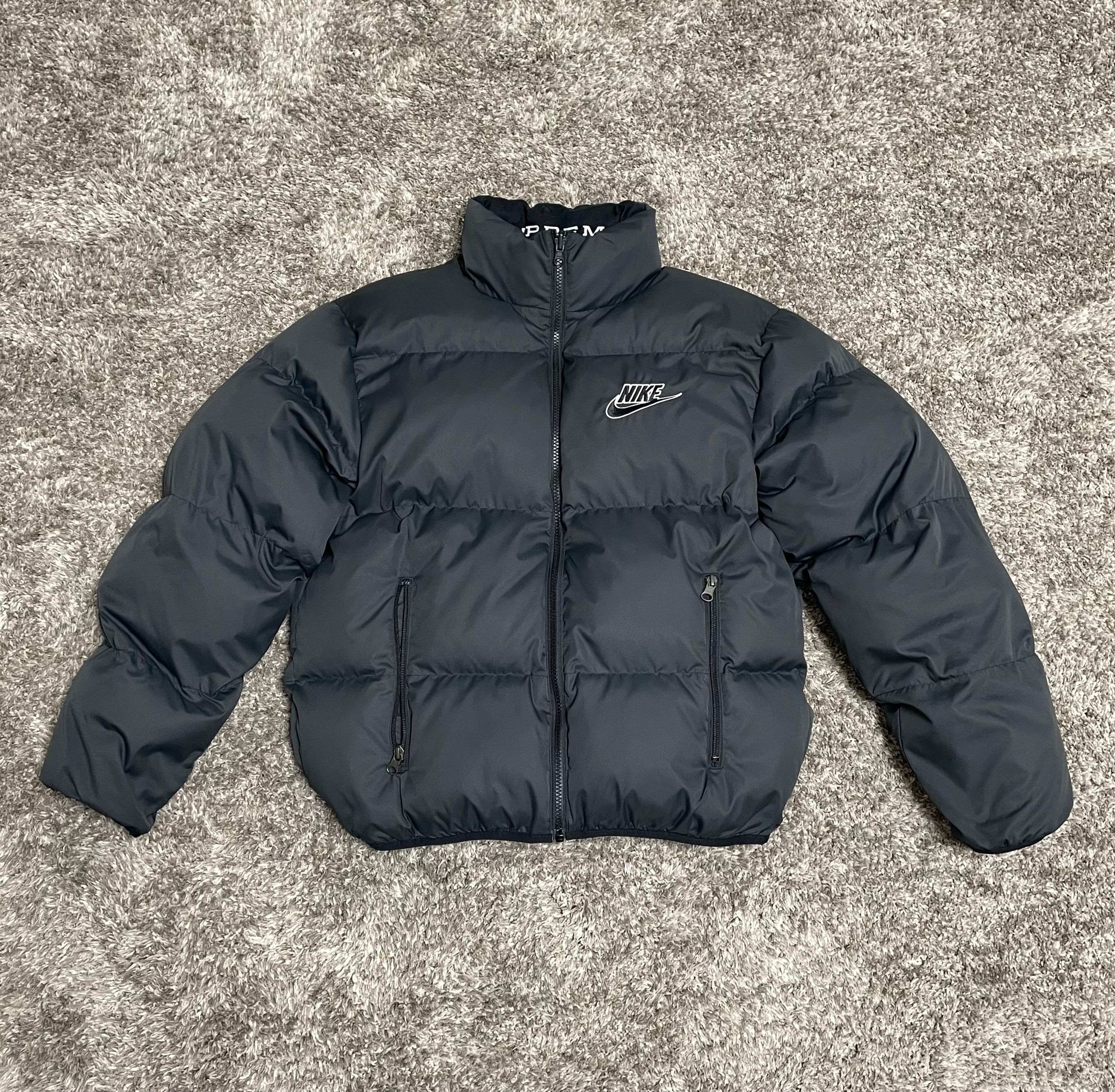 Supreme / Nike® Reversible Puffy Jacket "Black"