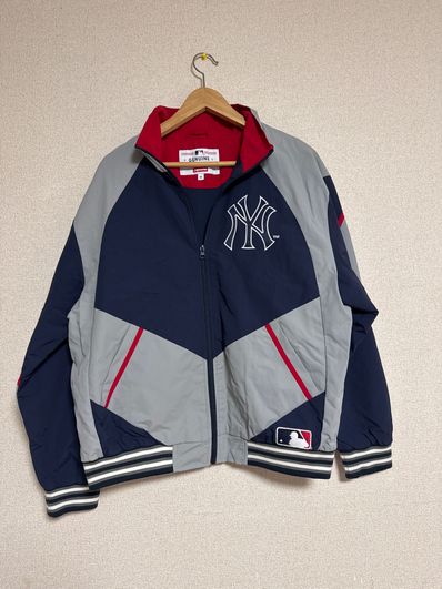 Supreme New York YankeesTM Track Jacket "Navy"