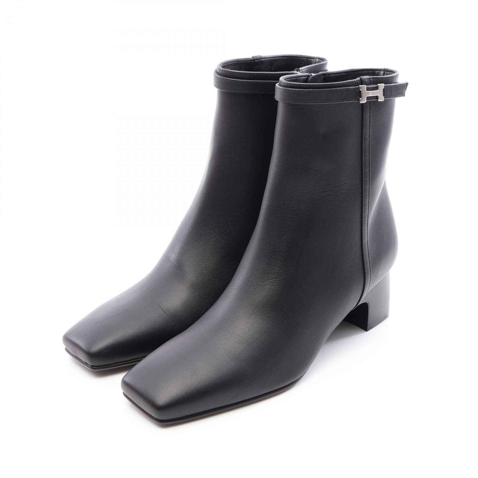 エルメス HERMES オマージュ パリバックル ショート ブーツ 靴 レザー レディース ブラック系 【中古】