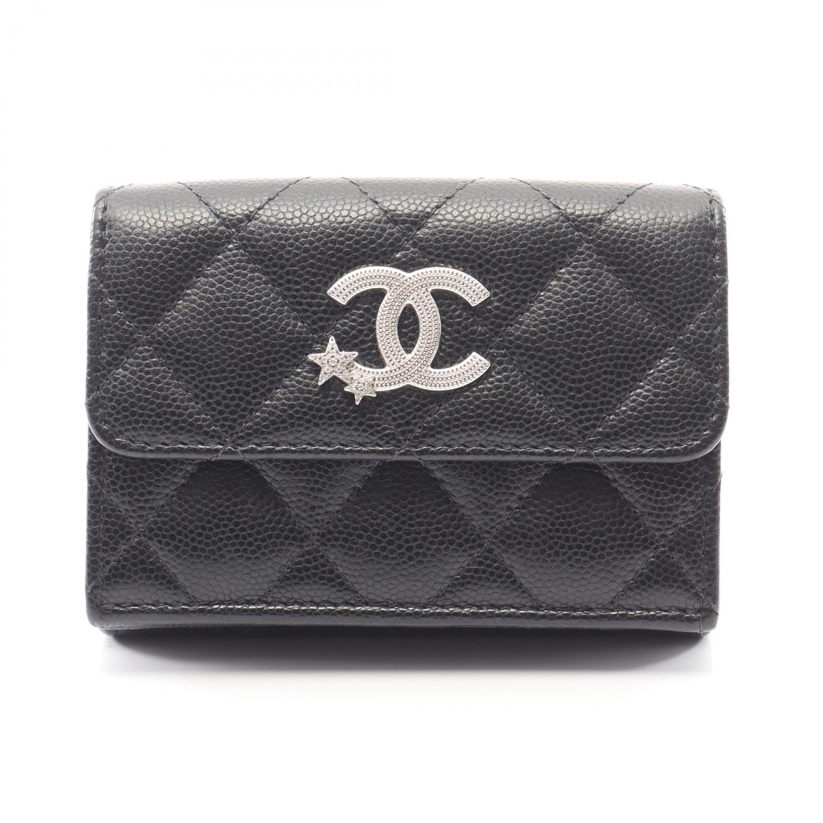シャネル CHANEL マトラッセ 三つ折り長財布 財布 キャビアスキン(グレインドカーフ) レディース ブラック系 【中古】