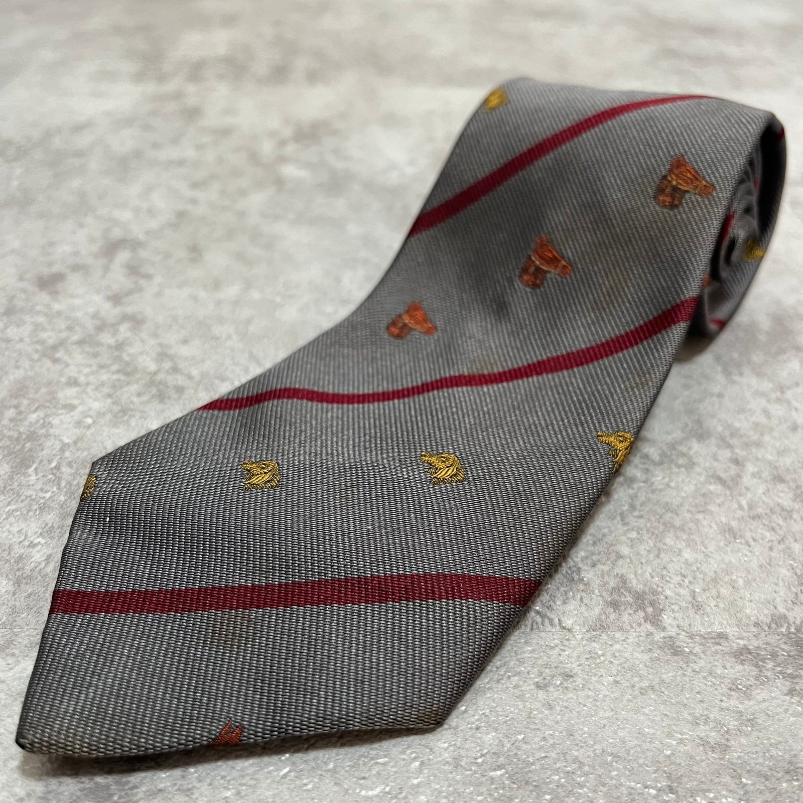 ロエベ ネクタイ メンズ