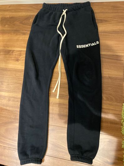 FEAR OF GOD Essentials Graphic Sweatpants "Black"