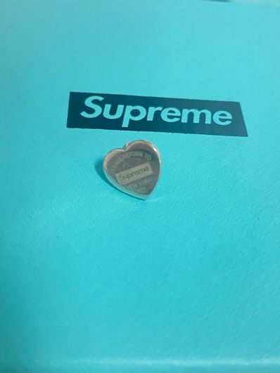 Supreme / Tiffany & Co. Return to Tiffany Heart Tag Stud Earrings (Set of 2) "Silver"