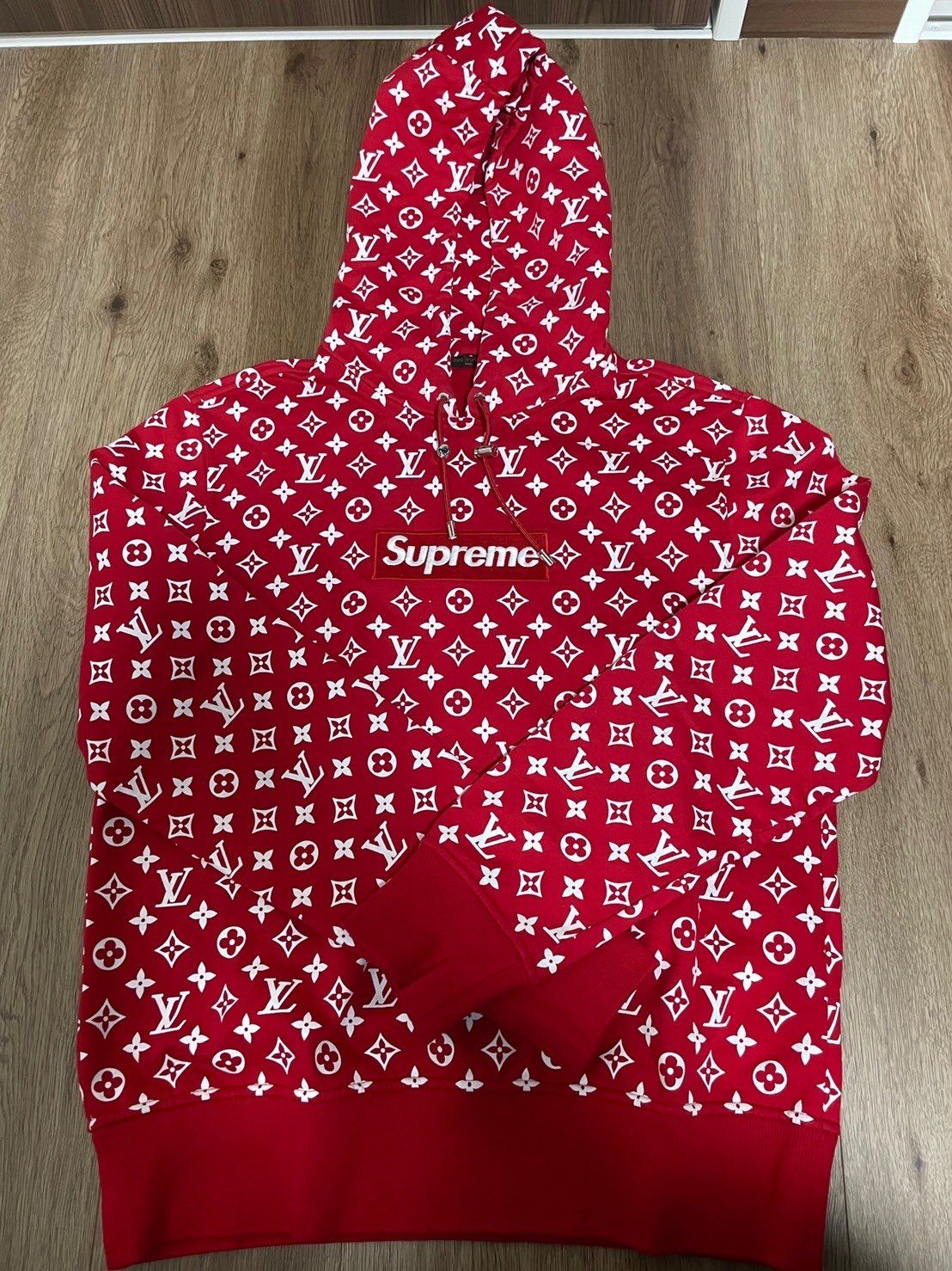 Supreme / Louis Vuitton Box Logo Hooded Sweatshirt "Red"