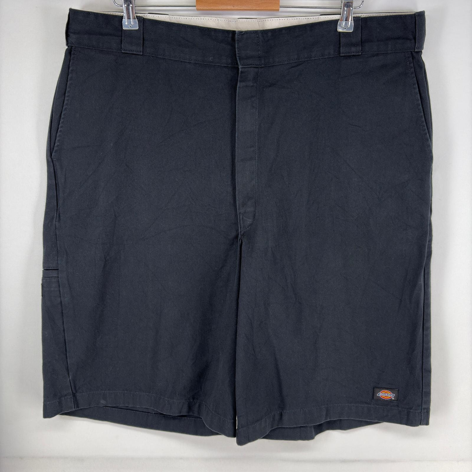 古着 ディッキーズ Dickies パンツ ワーク ハーフ ジッパーフライ ショート 大きいサイズ ワンポイントロゴ w42  ブラック系 メンズ