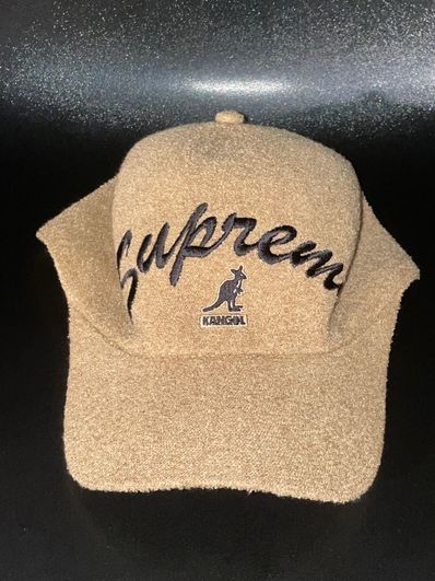Supreme / Kangol® Bermuda Spacecap "Brown"