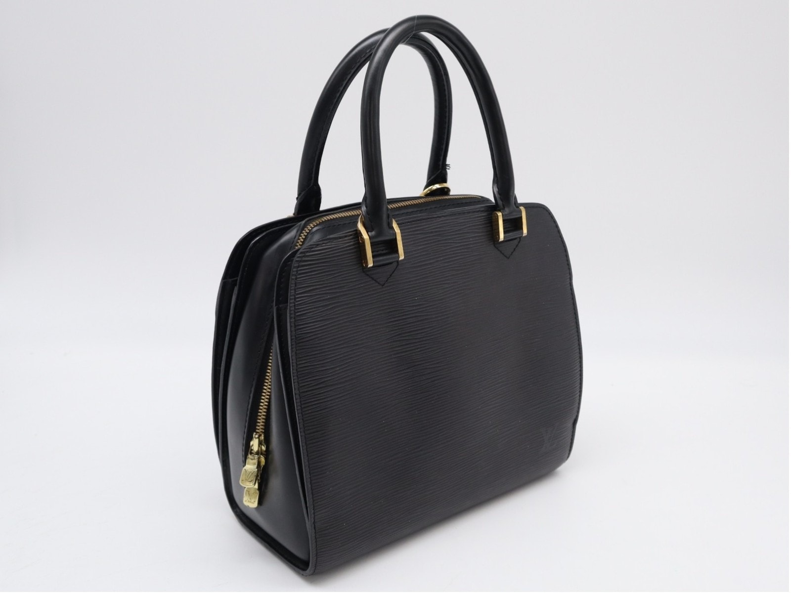 LOUIS VUITTON ルイ・ヴィトン ダミエ ポンヌフ M52052 ハンドバッグ ブラック レザー レディース