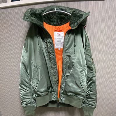 Supreme Hooded MA-1 "Olive"