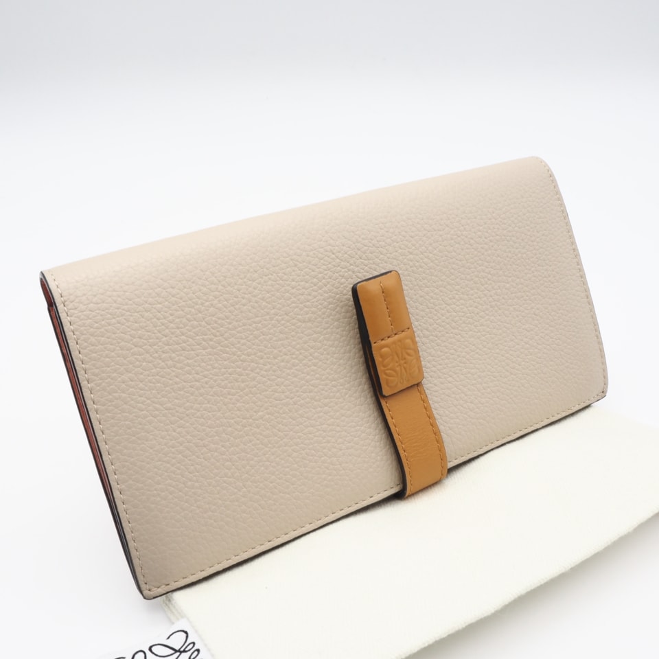 美品 LOEWE ロエベ ソフトグレインカーフ バーティカル ウォレット ラージ C660S40X01 長財布 ベージュ ブラウン オレンジ グレインカーフレザー レディース