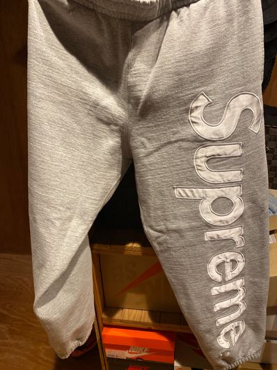 Supreme Satin Applique Sweatpant "Heather Grey" (22FW)
