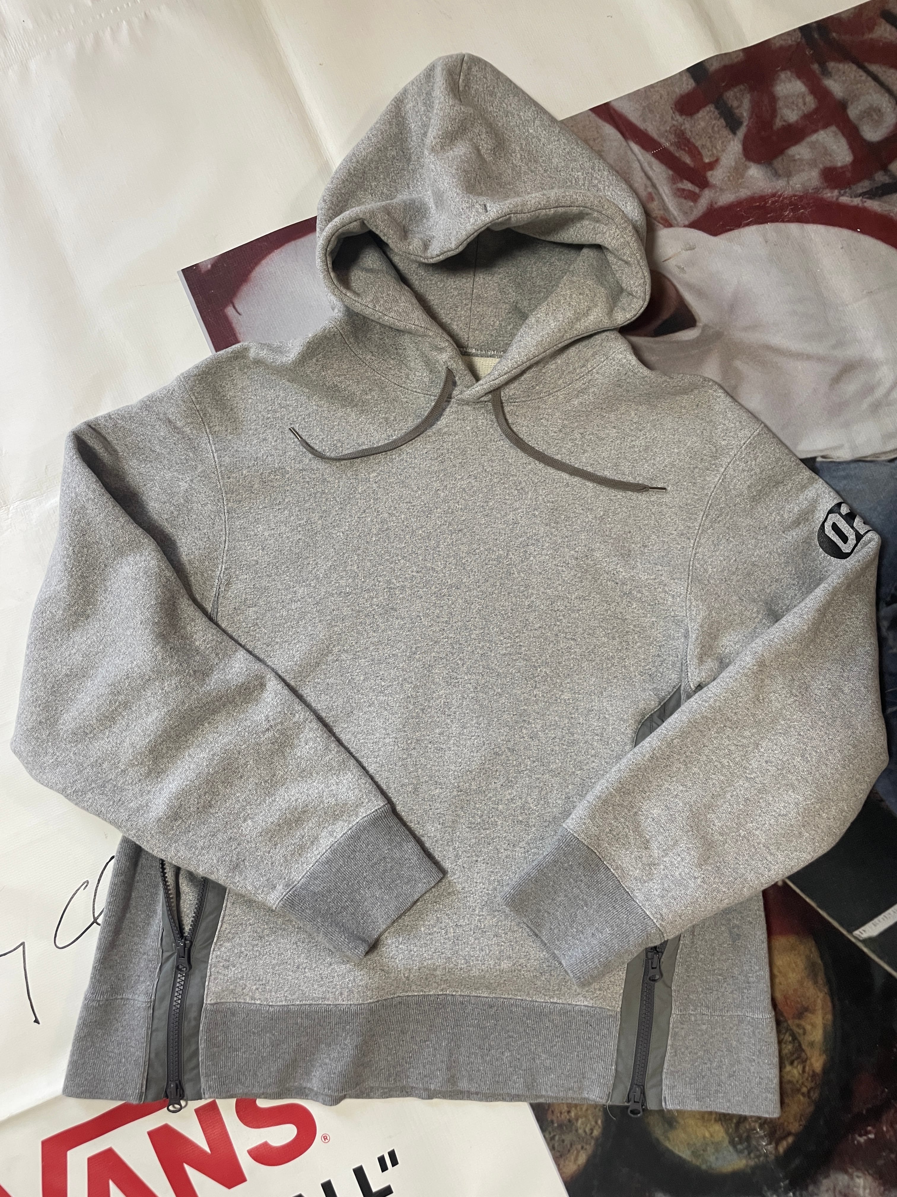 cmf outdoor garment パーカー グレー プルオーバー COMFY