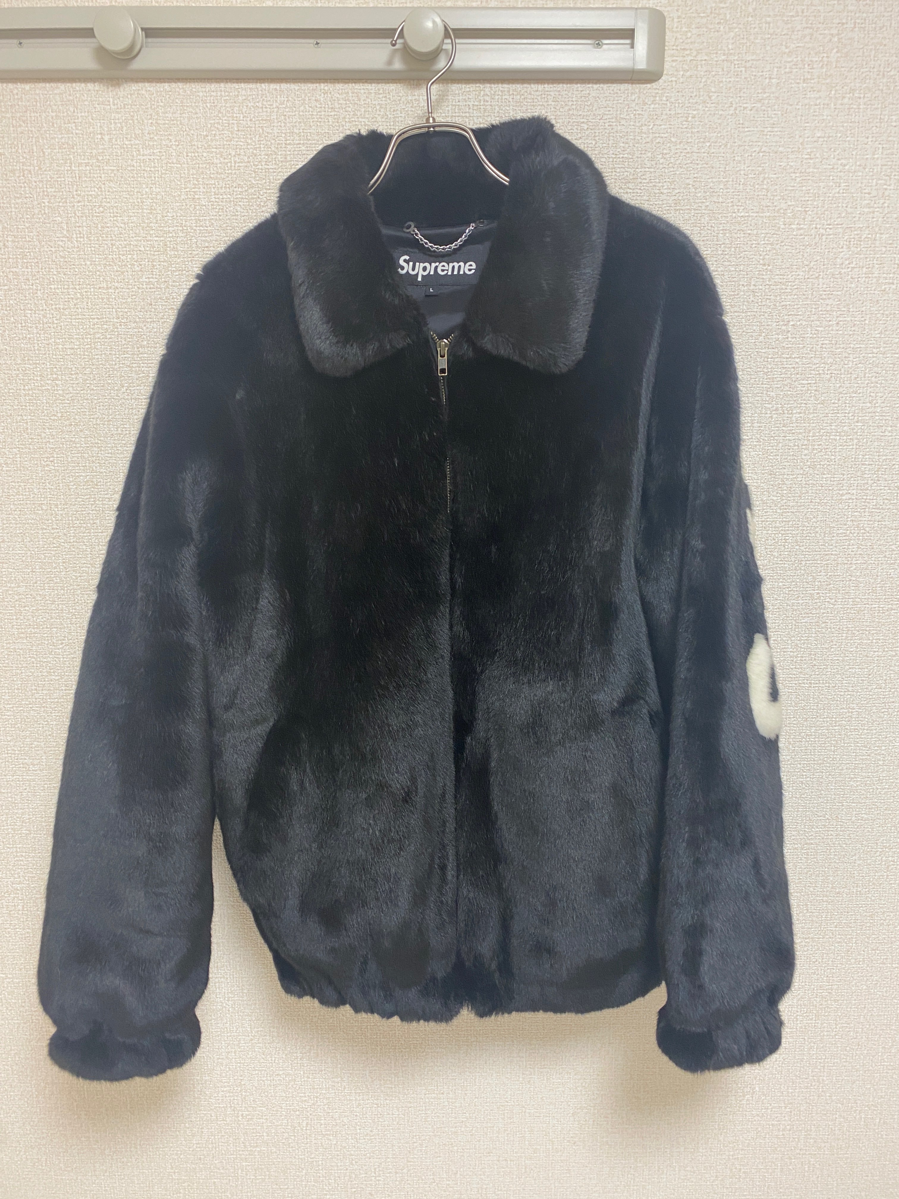 Supreme Faux Fur Bomber Jacket "Black"
