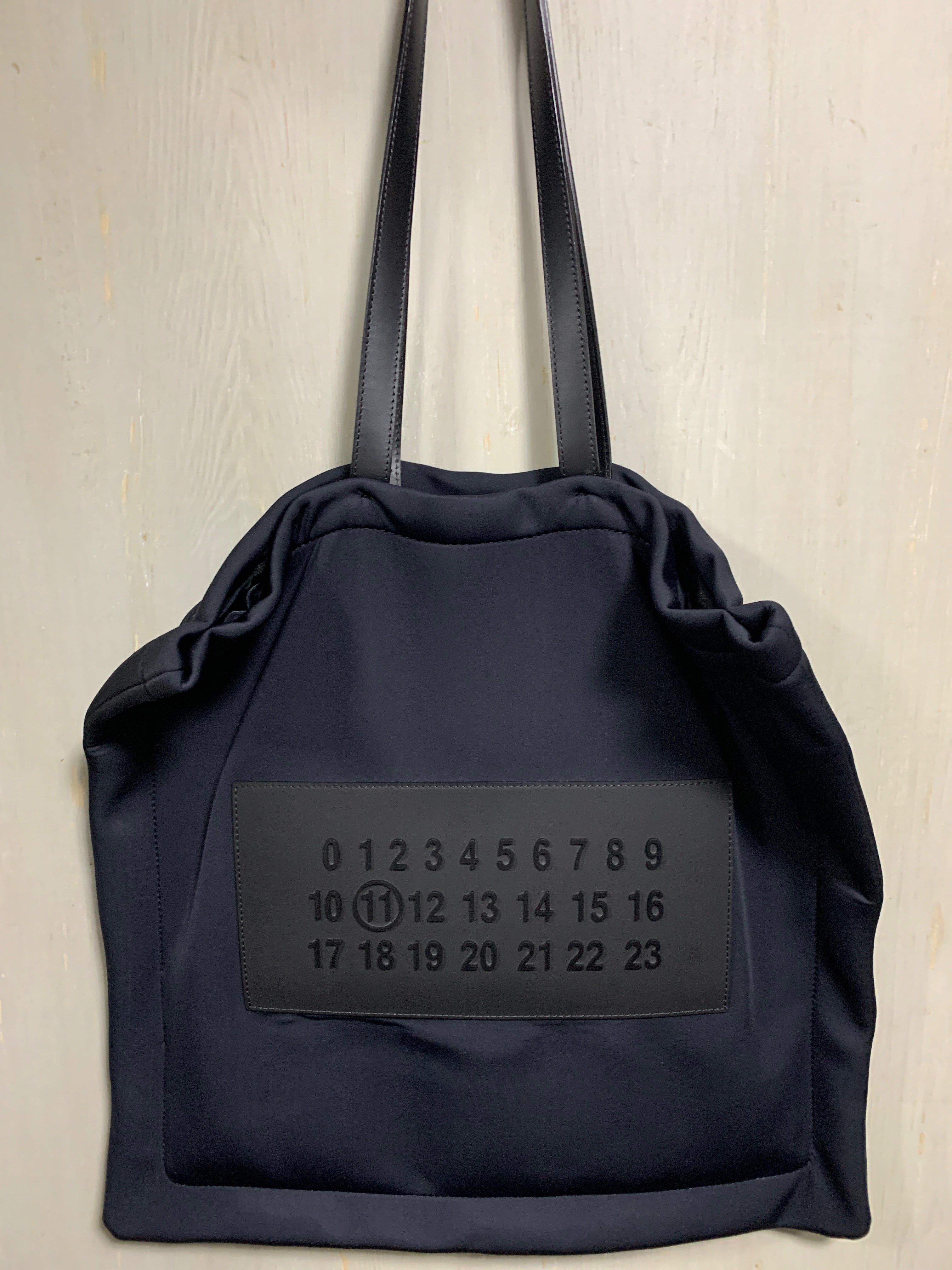  4ステッチナンバロゴ トートバッグBLACK/ブラック/