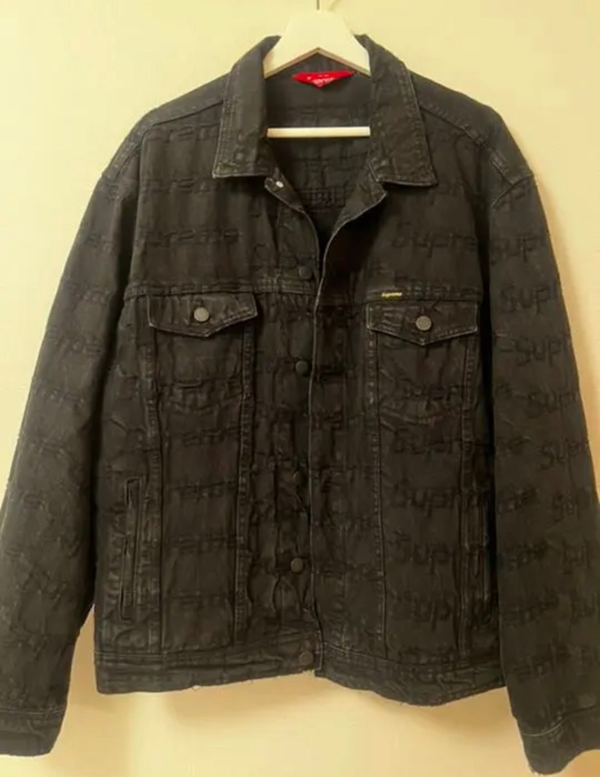 Supreme Frayed Logos Denim Trucker Jacket "Black"