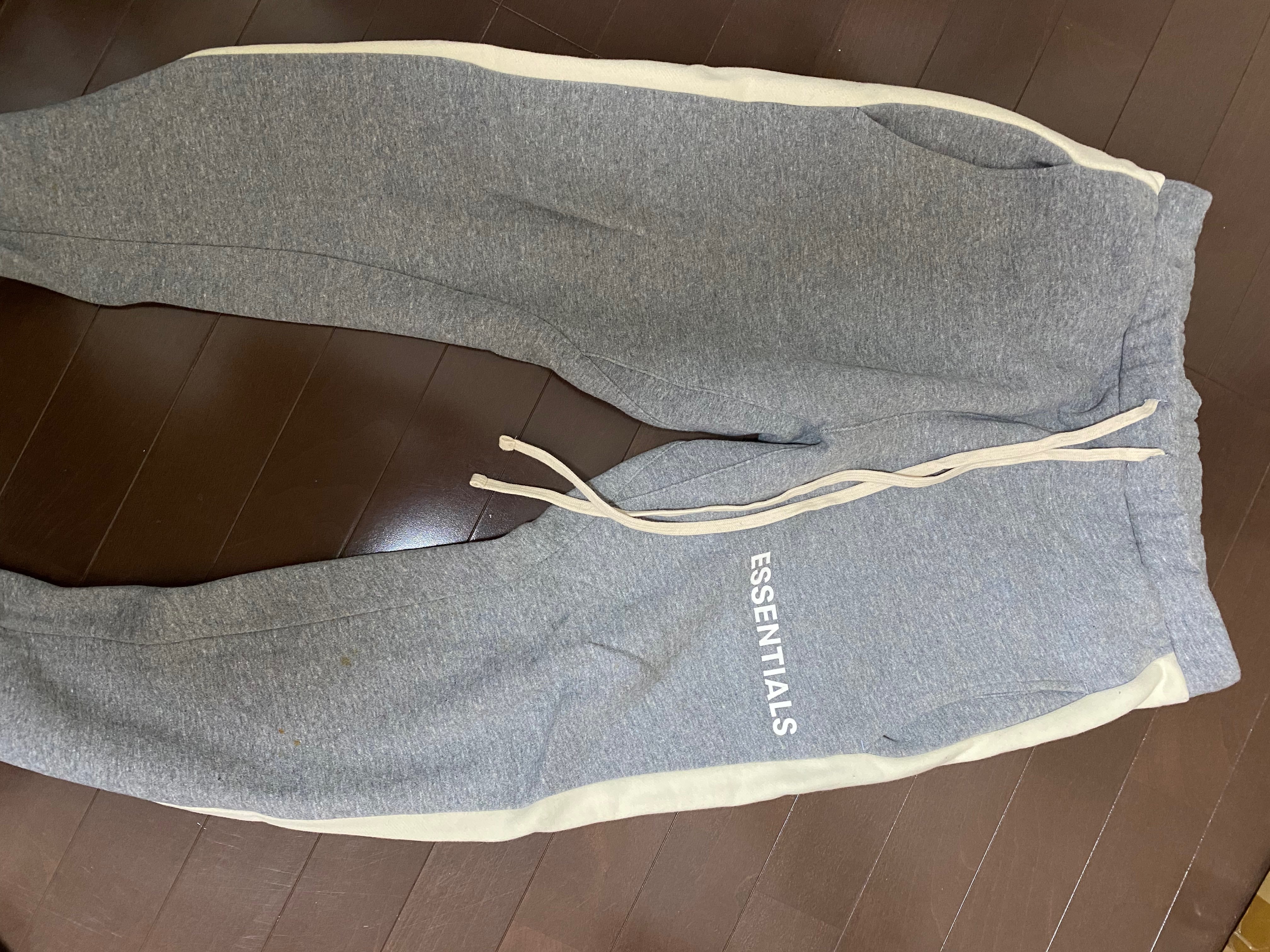FEAR OF GOD Essentials Side Stripe Sweatpants "Grey"