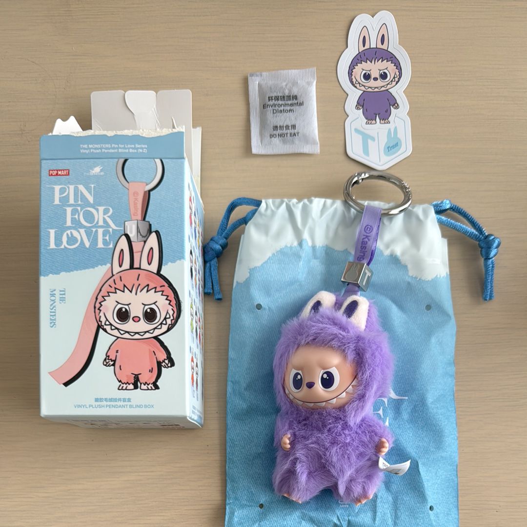 POP MART THE MONSTERS (LABUBU) Pin for Love Series-Vinyl Plush Pendant (N-Z) T