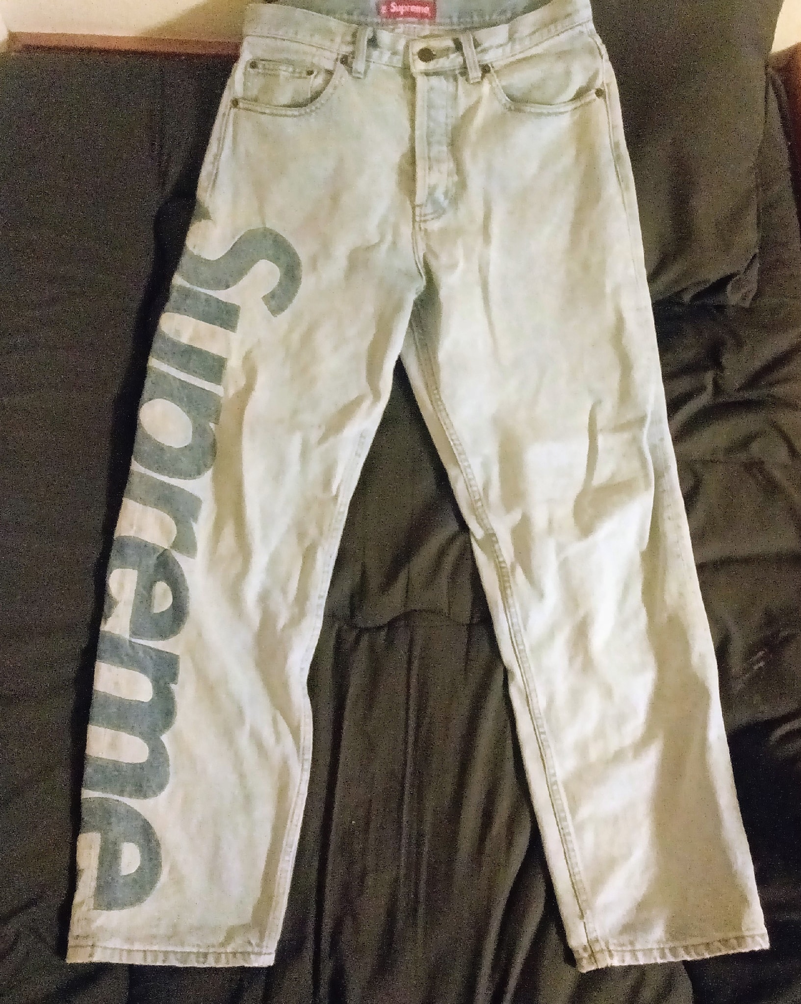 Supreme Inset Logo Jean "Blue"