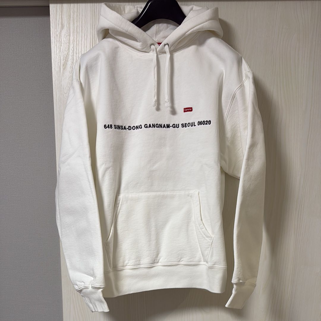 Supreme Shop Small Box Hooded Sweatshirt Seoul "White"