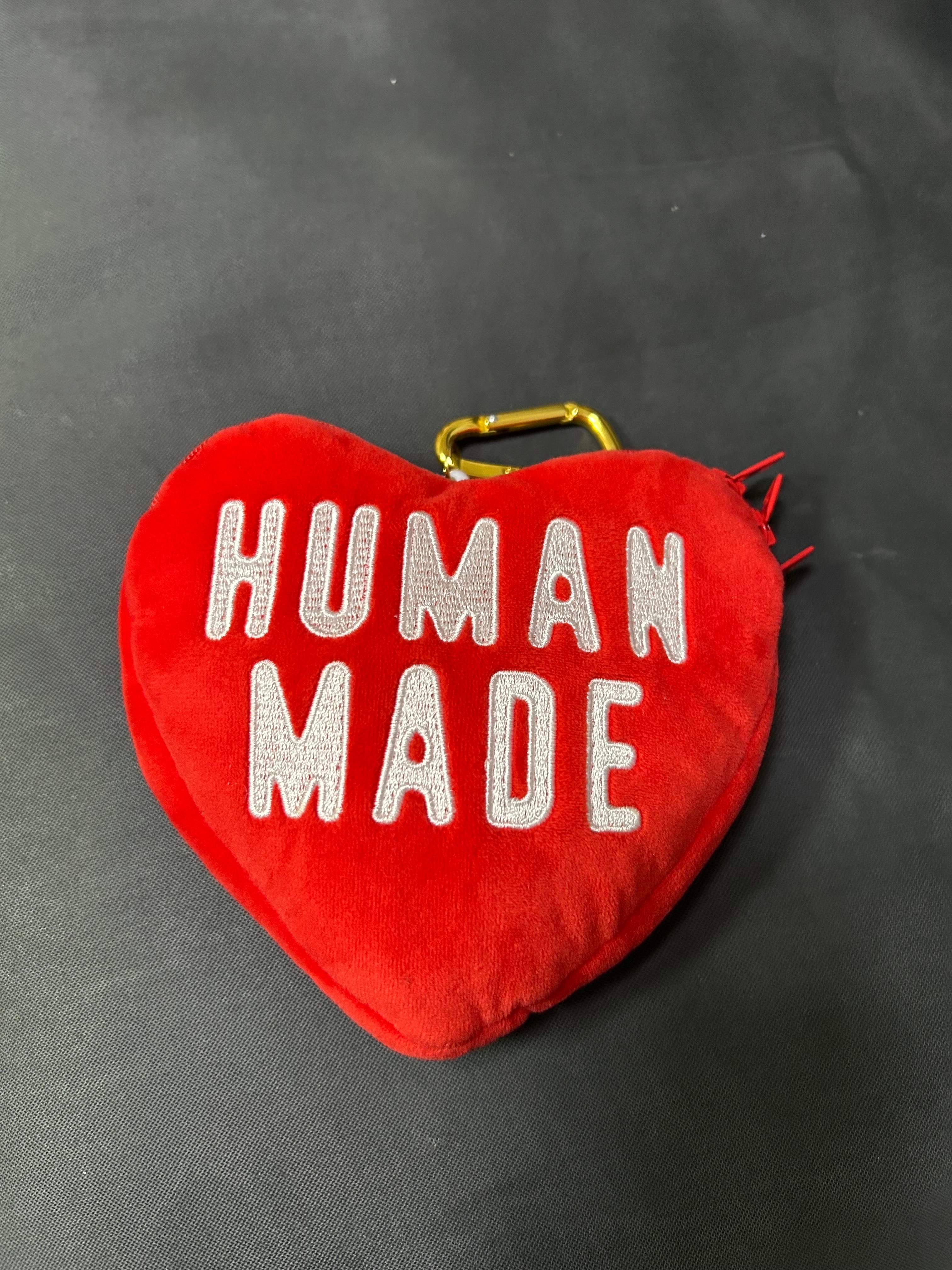 HUMAN MADE Heart Pass Case "Red"
