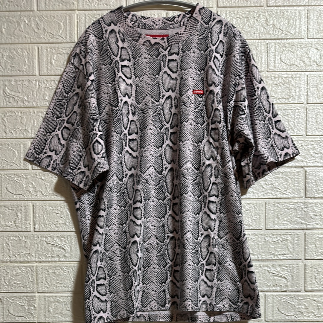 Supreme Small Box Tee 