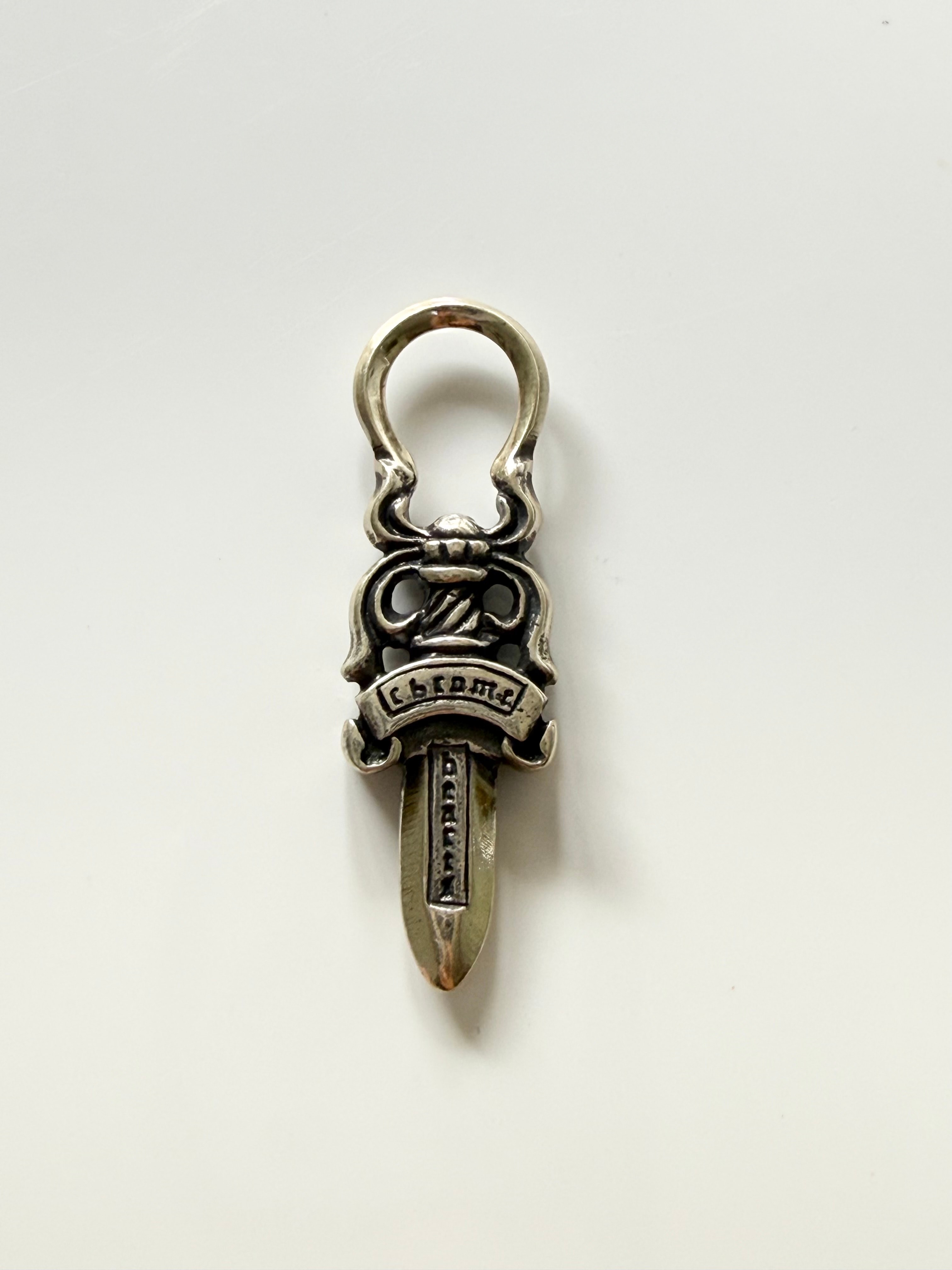 Chrome Hearts #5 Dagger Charm Zip 2 "Silver"
