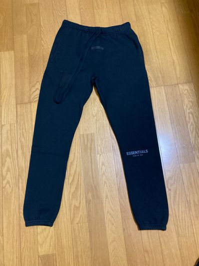 FEAR OF GOD ESSENTIALS SWEATPANT "Stretch Limo"