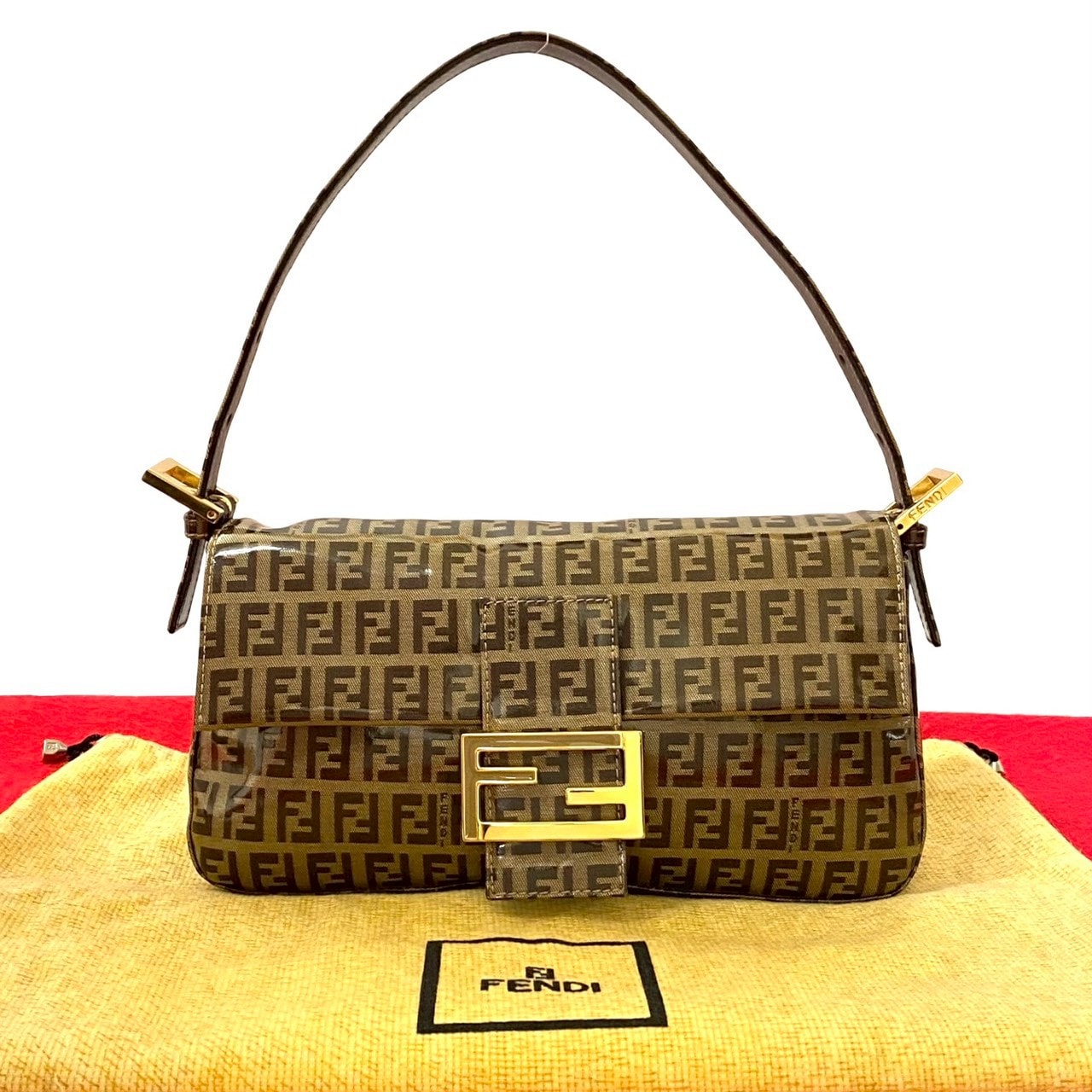 FENDI フェンディ マンマバケット ズッキーノ FF ロゴ 柄 PVCコーティングキャンバス レザー ハンドバッグ ブラウン
40441