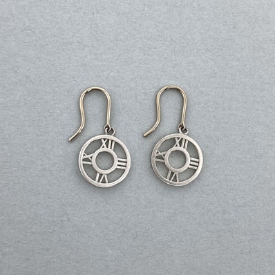 TIFFANY&Co. ティファニー アトラス オープン SILVER メダリオン ピアス シルバー925 シルバー レディース【中古】