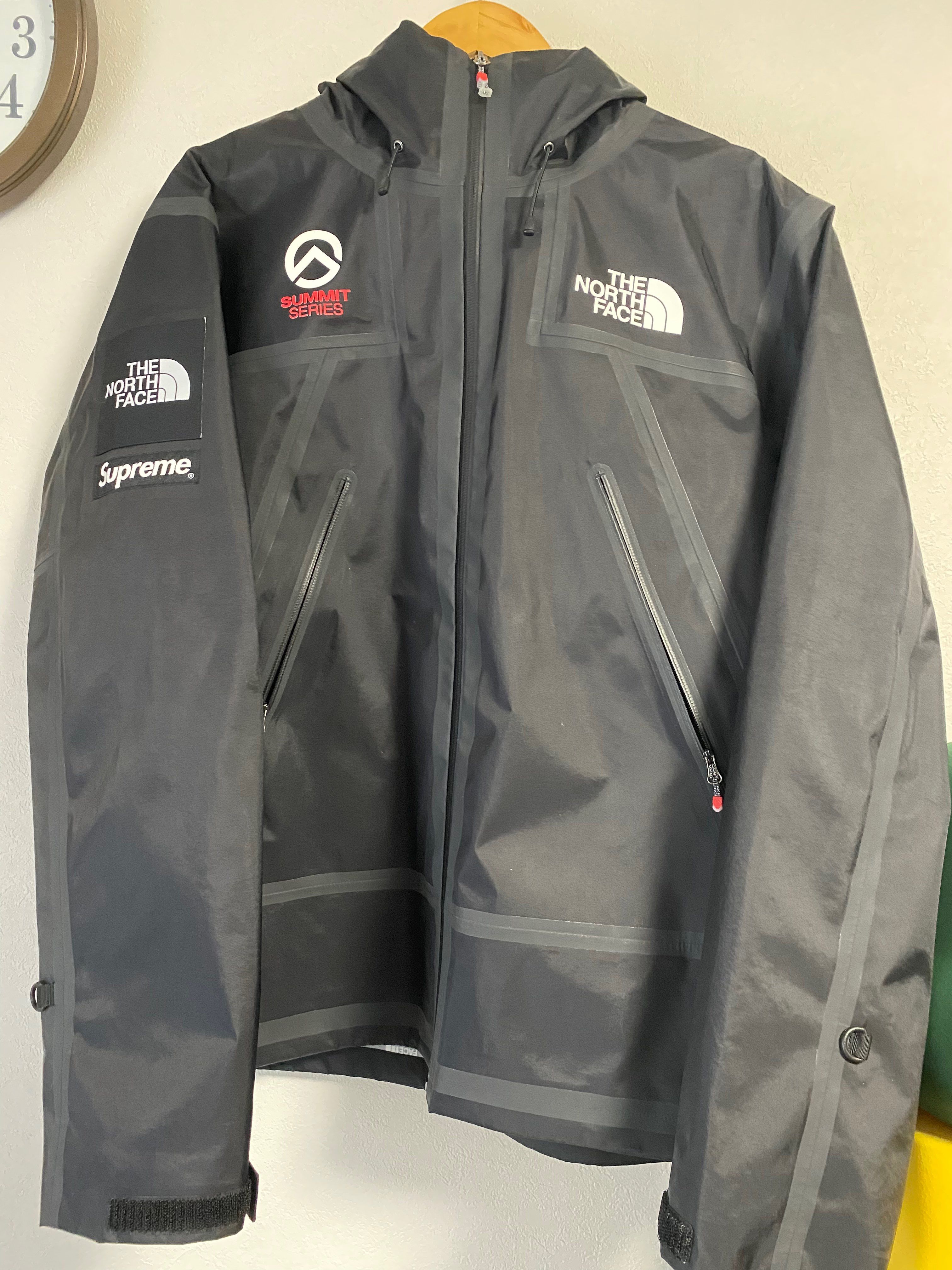 Supreme x The North Face Summit Series Outer Tape Seam Shell Jacket "Black"