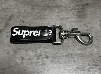 Supreme Leather Key Loop "Black"