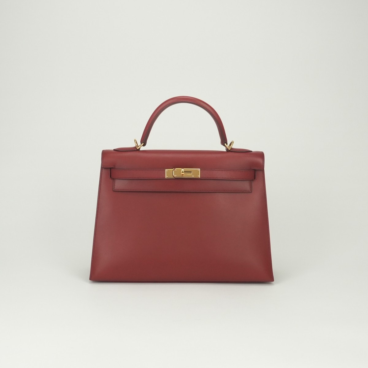 エルメス HERMES ケリー32 バッグ トートバッグ ショルダーバッグ ボックスカーフ ルージュカザック Rougecasaque レッド Red 赤 ゴールド金具 ハンドバッグ 2Way 新型金具 V字金具